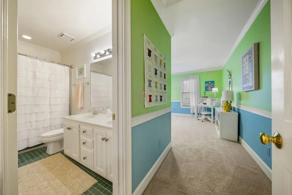 245 Wing Mill Road, Sandy Springs, Georgia 30350, 6 Bedrooms Bedrooms, ,4 BathroomsBathrooms,Residential,Sold,245 Wing Mill Road,7011109