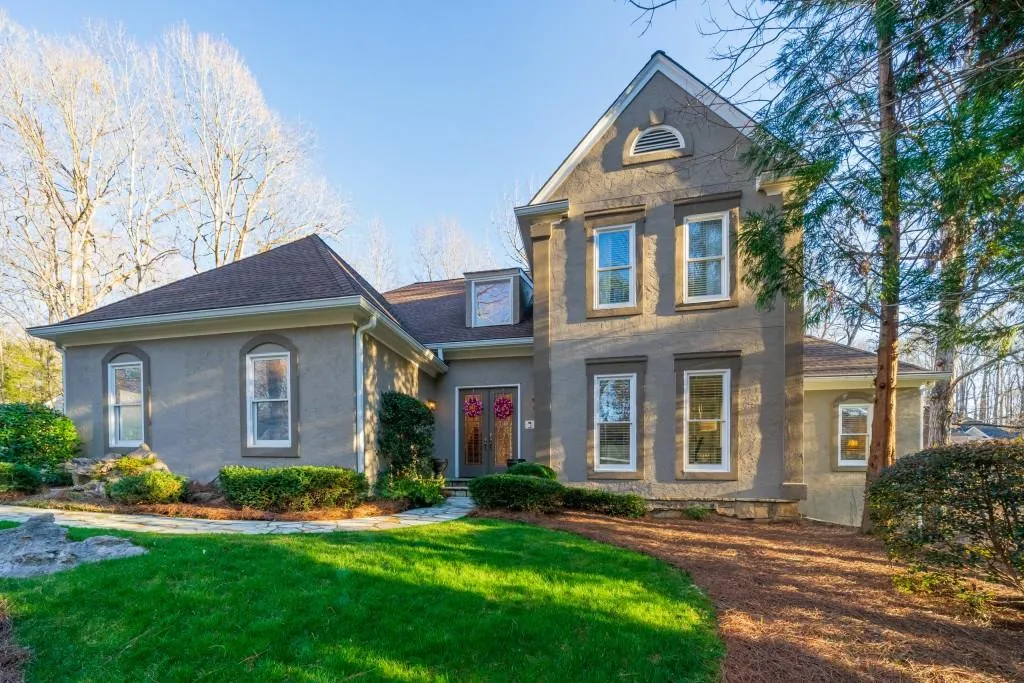 245 Wing Mill Road, Sandy Springs, Georgia 30350, 6 Bedrooms Bedrooms, ,4 BathroomsBathrooms,Residential,Sold,245 Wing Mill Road,7011109
