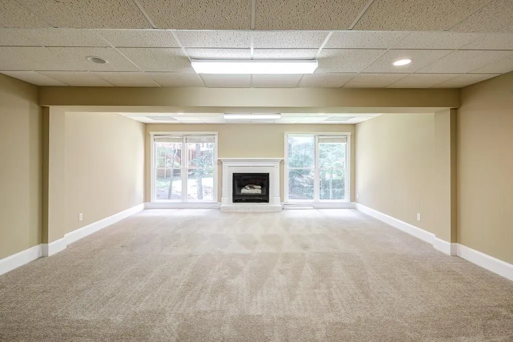 135 Grogans Lake Drive, Sandy Springs, Georgia 30350, 6 Bedrooms Bedrooms, ,4 BathroomsBathrooms,Residential,Sold,135 Grogans Lake Drive,5880480