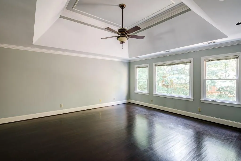 135 Grogans Lake Drive, Sandy Springs, Georgia 30350, 6 Bedrooms Bedrooms, ,4 BathroomsBathrooms,Residential,Sold,135 Grogans Lake Drive,5880480