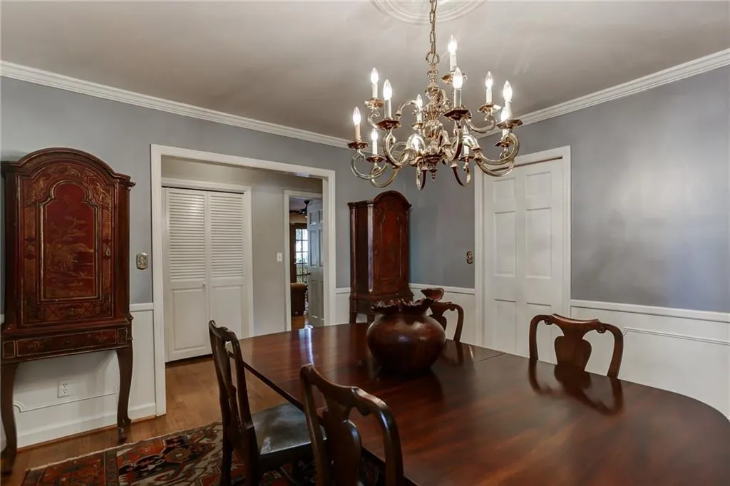 4795 Longchamps Drive, Sandy Springs, Georgia 30319, 3 Bedrooms Bedrooms, ,2 BathroomsBathrooms,Residential,Sold,4795 Longchamps Drive,6524928