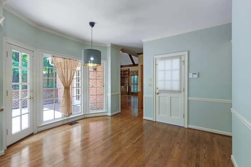 2185 Dunwoody Heritage Drive, Sandy Springs, Georgia 30350, 5 Bedrooms Bedrooms, ,4 BathroomsBathrooms,Residential,Sold,2185 Dunwoody Heritage Drive,7245774