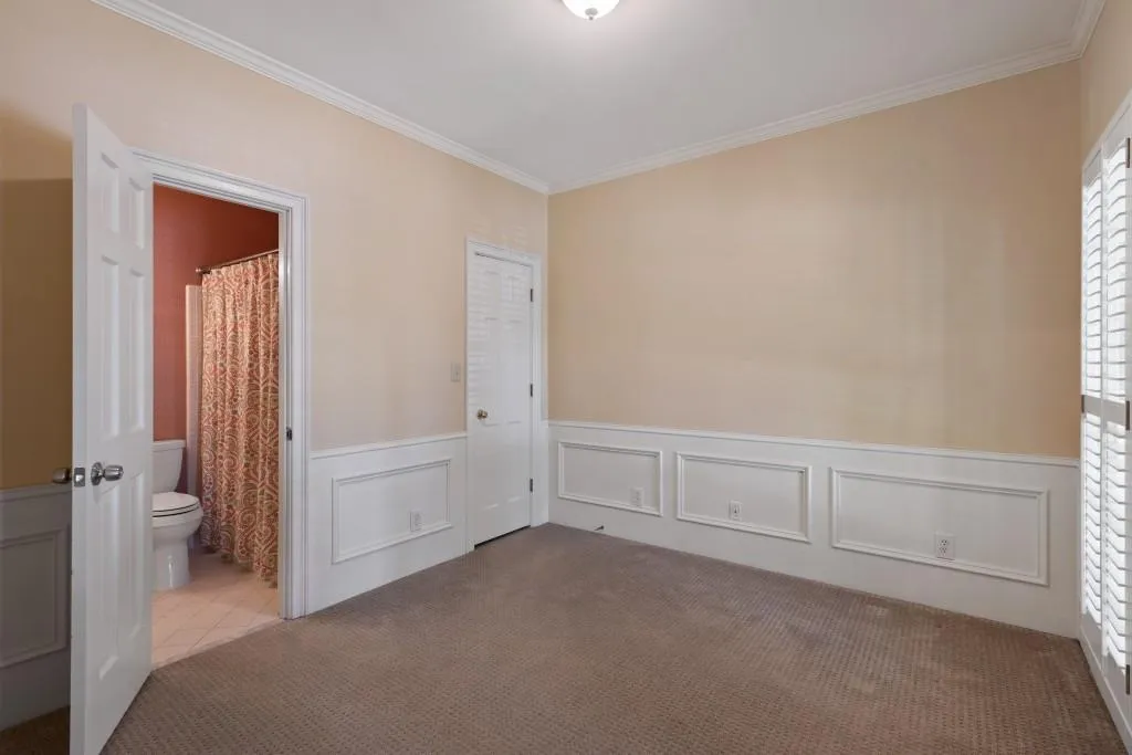 2185 Dunwoody Heritage Drive, Sandy Springs, Georgia 30350, 5 Bedrooms Bedrooms, ,4 BathroomsBathrooms,Residential,Sold,2185 Dunwoody Heritage Drive,7245774