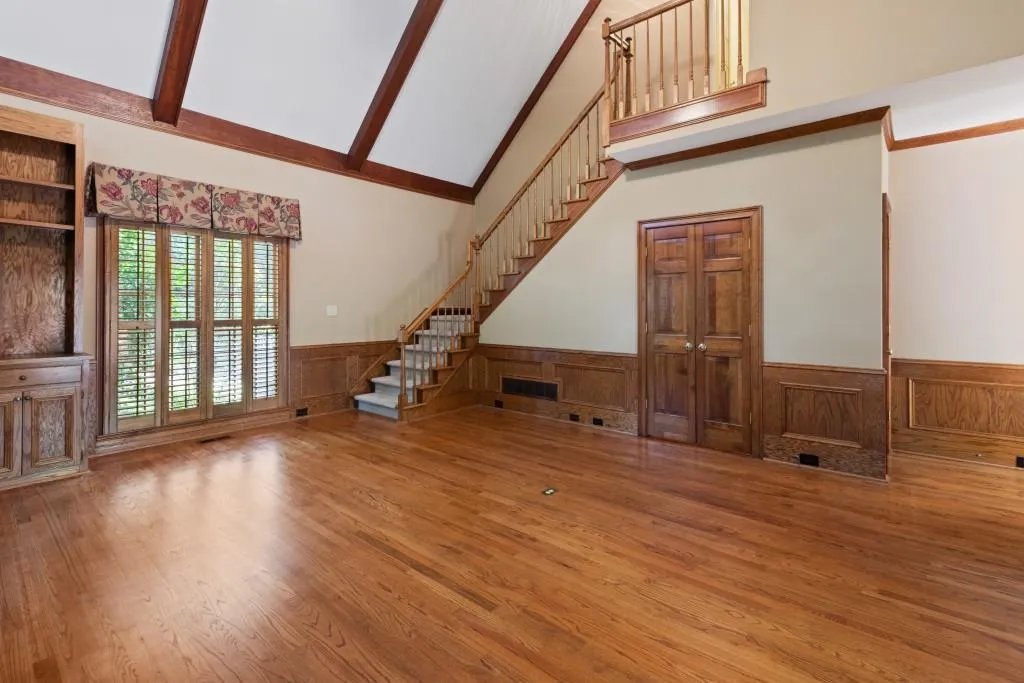 2185 Dunwoody Heritage Drive, Sandy Springs, Georgia 30350, 5 Bedrooms Bedrooms, ,4 BathroomsBathrooms,Residential,Sold,2185 Dunwoody Heritage Drive,7245774
