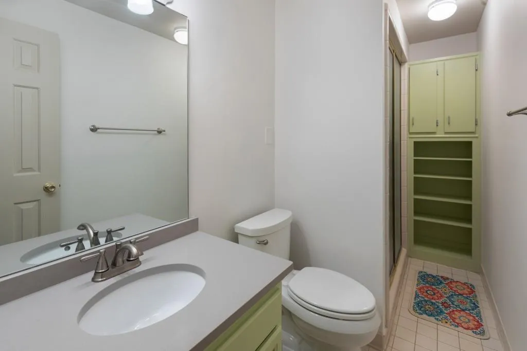 2185 Dunwoody Heritage Drive, Sandy Springs, Georgia 30350, 5 Bedrooms Bedrooms, ,4 BathroomsBathrooms,Residential,Sold,2185 Dunwoody Heritage Drive,7245774