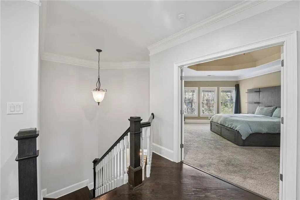 3236 Lynwood Drive Ne, Atlanta, Georgia 30319, 5 Bedrooms Bedrooms, ,4 BathroomsBathrooms,Residential,For Sale,3236 Lynwood Drive Ne,7663898
