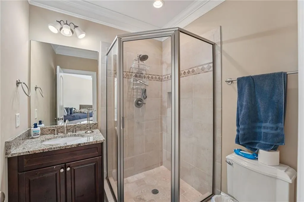 3236 Lynwood Drive Ne, Atlanta, Georgia 30319, 5 Bedrooms Bedrooms, ,4 BathroomsBathrooms,Residential,For Sale,3236 Lynwood Drive Ne,7663898