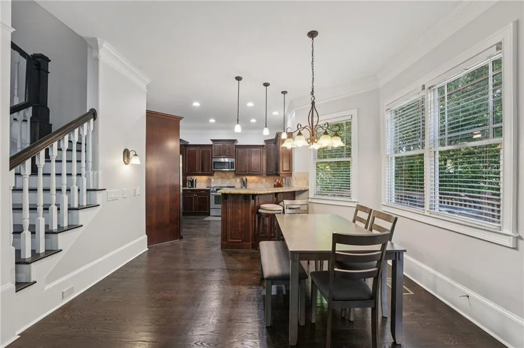 3236 Lynwood Drive Ne, Atlanta, Georgia 30319, 5 Bedrooms Bedrooms, ,4 BathroomsBathrooms,Residential,For Sale,3236 Lynwood Drive Ne,7663898