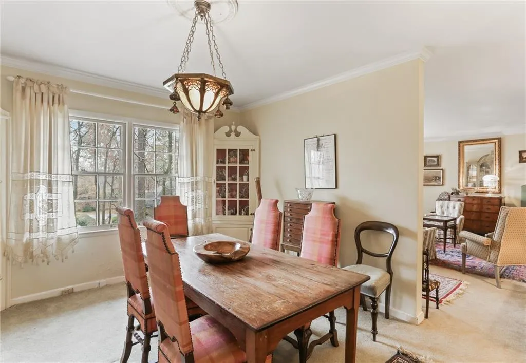 6748 Brandon Mill Road, Sandy Springs, Georgia 30328, 5 Bedrooms Bedrooms, ,3 BathroomsBathrooms,Residential,Sold,6748 Brandon Mill Road,6980328