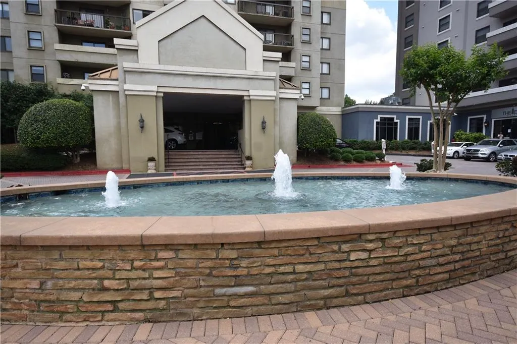 795 Hammond Drive Unit 1703, Sandy Springs, Georgia 30328, 1 Bedroom Bedrooms, ,1 BathroomBathrooms,Residential,Sold,795 Hammond Drive Unit 1703,6732685
