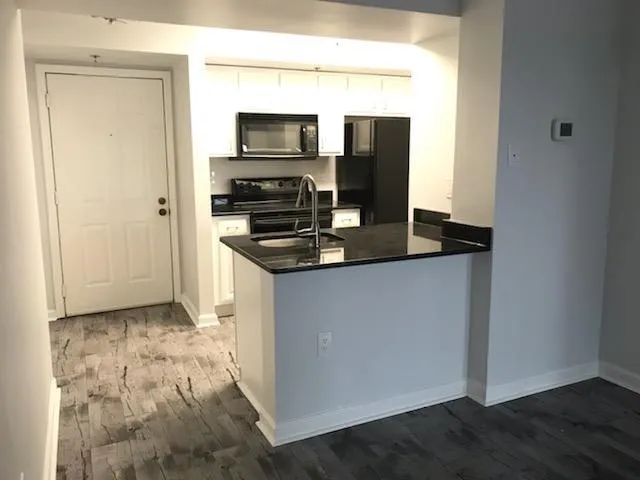 795 Hammond Drive Unit 1703, Sandy Springs, Georgia 30328, 1 Bedroom Bedrooms, ,1 BathroomBathrooms,Residential,Sold,795 Hammond Drive Unit 1703,6732685