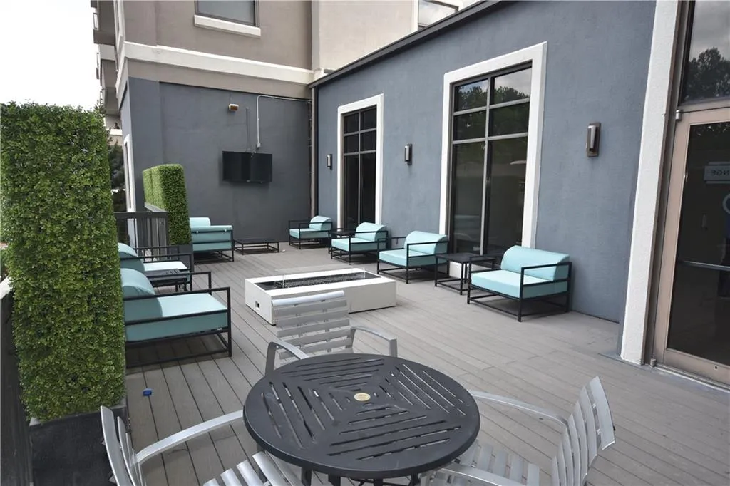 795 Hammond Drive Unit 1703, Sandy Springs, Georgia 30328, 1 Bedroom Bedrooms, ,1 BathroomBathrooms,Residential,Sold,795 Hammond Drive Unit 1703,6732685