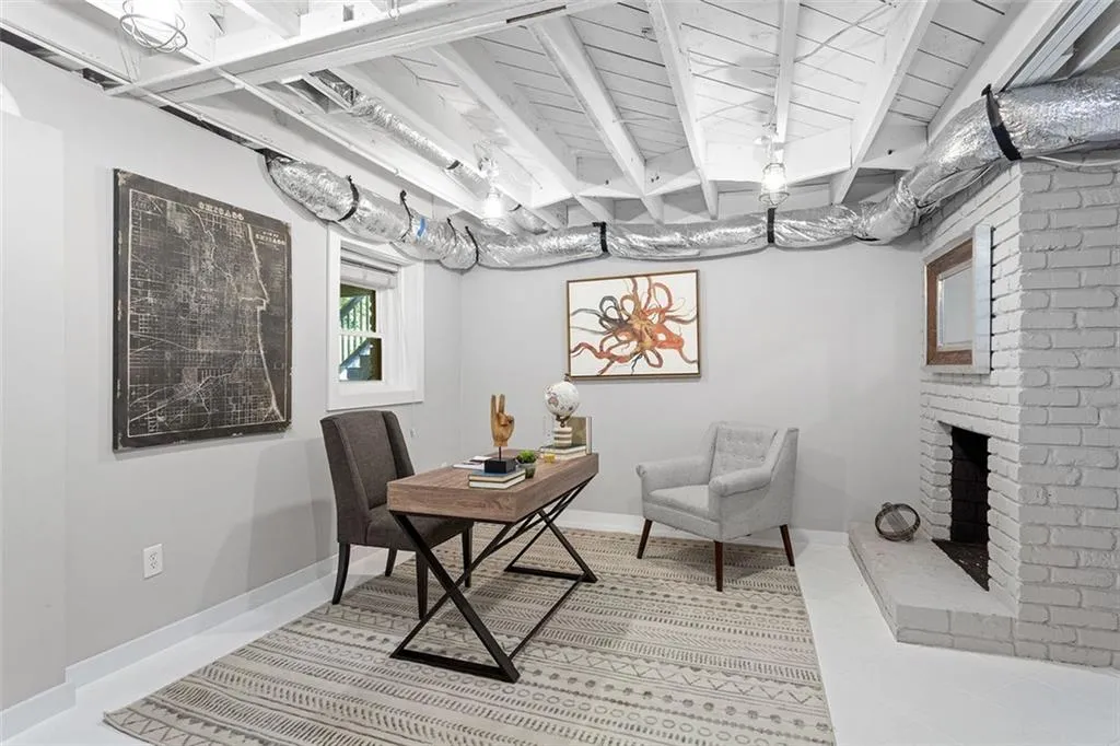 140 River Springs Drive, Sandy Springs, Georgia 30328, 5 Bedrooms Bedrooms, ,4 BathroomsBathrooms,Residential,Sold,140 River Springs Drive,7168713