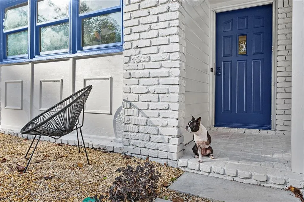 140 River Springs Drive, Sandy Springs, Georgia 30328, 5 Bedrooms Bedrooms, ,4 BathroomsBathrooms,Residential,Sold,140 River Springs Drive,7168713