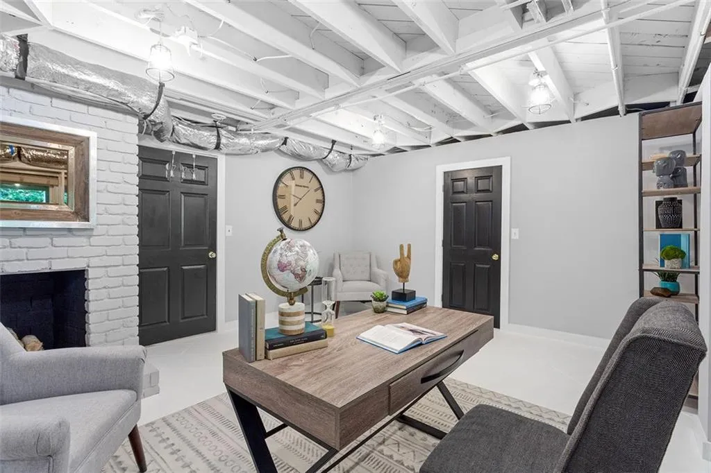 140 River Springs Drive, Sandy Springs, Georgia 30328, 5 Bedrooms Bedrooms, ,4 BathroomsBathrooms,Residential,Sold,140 River Springs Drive,7168713