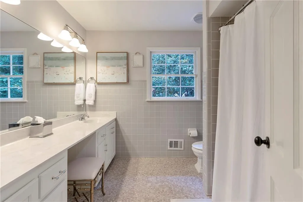 500 Tanacrest Circle, Atlanta, Georgia 30328, 4 Bedrooms Bedrooms, ,3 BathroomsBathrooms,Residential,For Sale,500 Tanacrest Circle,7658588