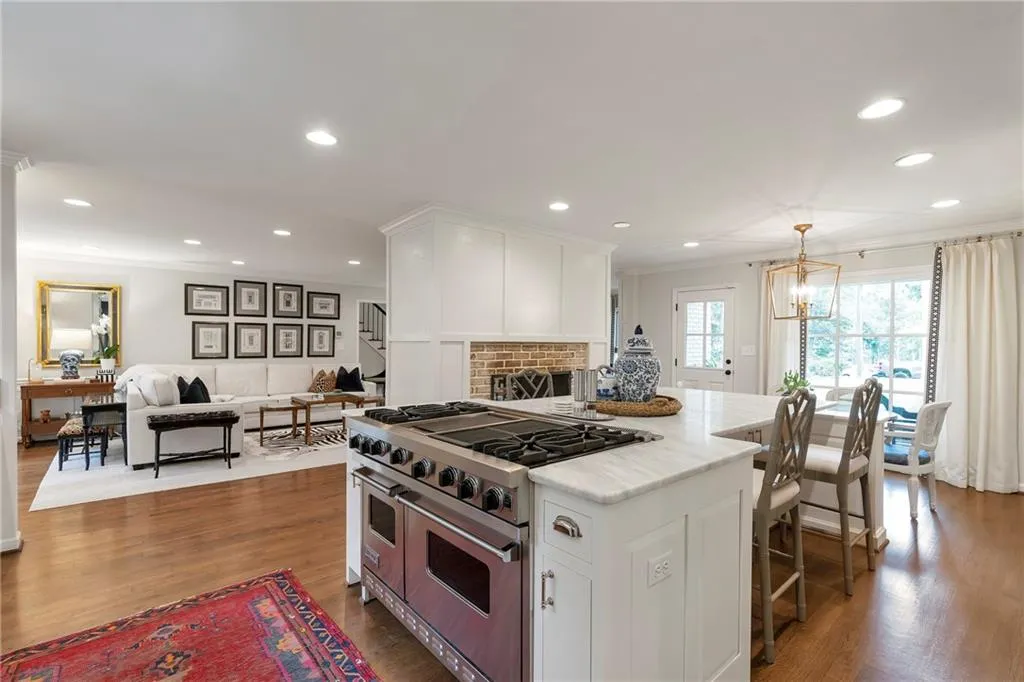 500 Tanacrest Circle, Atlanta, Georgia 30328, 4 Bedrooms Bedrooms, ,3 BathroomsBathrooms,Residential,For Sale,500 Tanacrest Circle,7658588