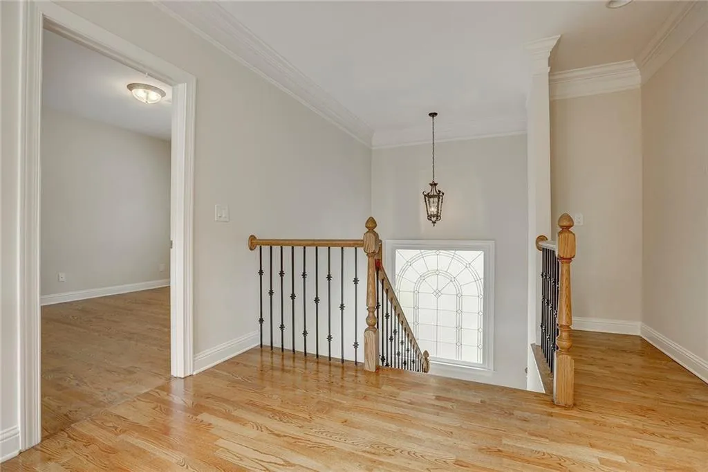 700 Lake Summit Drive, Atlanta, Georgia 30342, 6 Bedrooms Bedrooms, ,5 BathroomsBathrooms,Residential,Sold,700 Lake Summit Drive,5989066