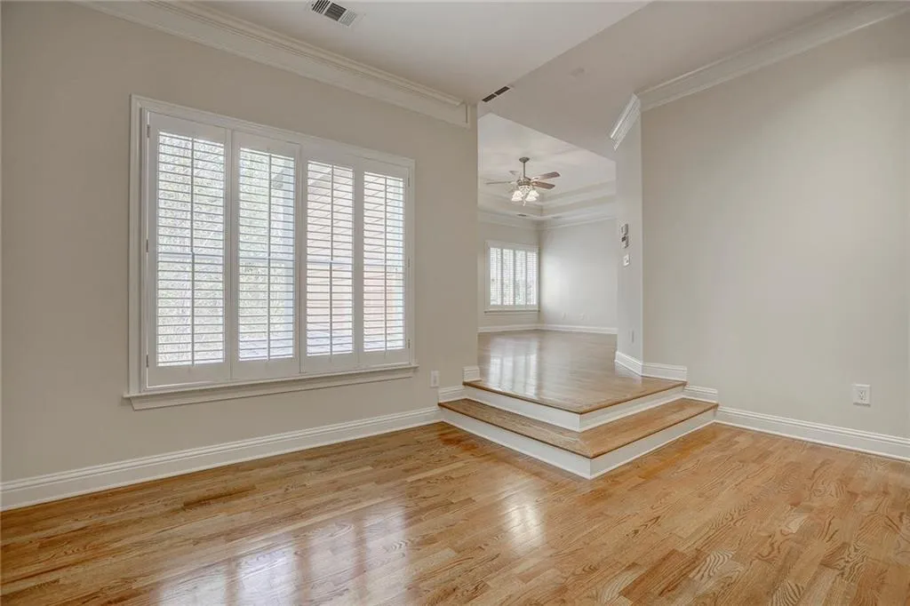 700 Lake Summit Drive, Atlanta, Georgia 30342, 6 Bedrooms Bedrooms, ,5 BathroomsBathrooms,Residential,Sold,700 Lake Summit Drive,5989066