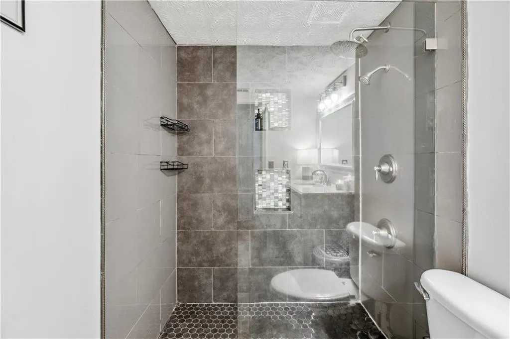 3115 Seven Pines Court Unit 308, Atlanta, Georgia 30339, 2 Bedrooms Bedrooms, ,1 BathroomBathrooms,Residential,For Sale,3115 Seven Pines Court Unit 308,7601886