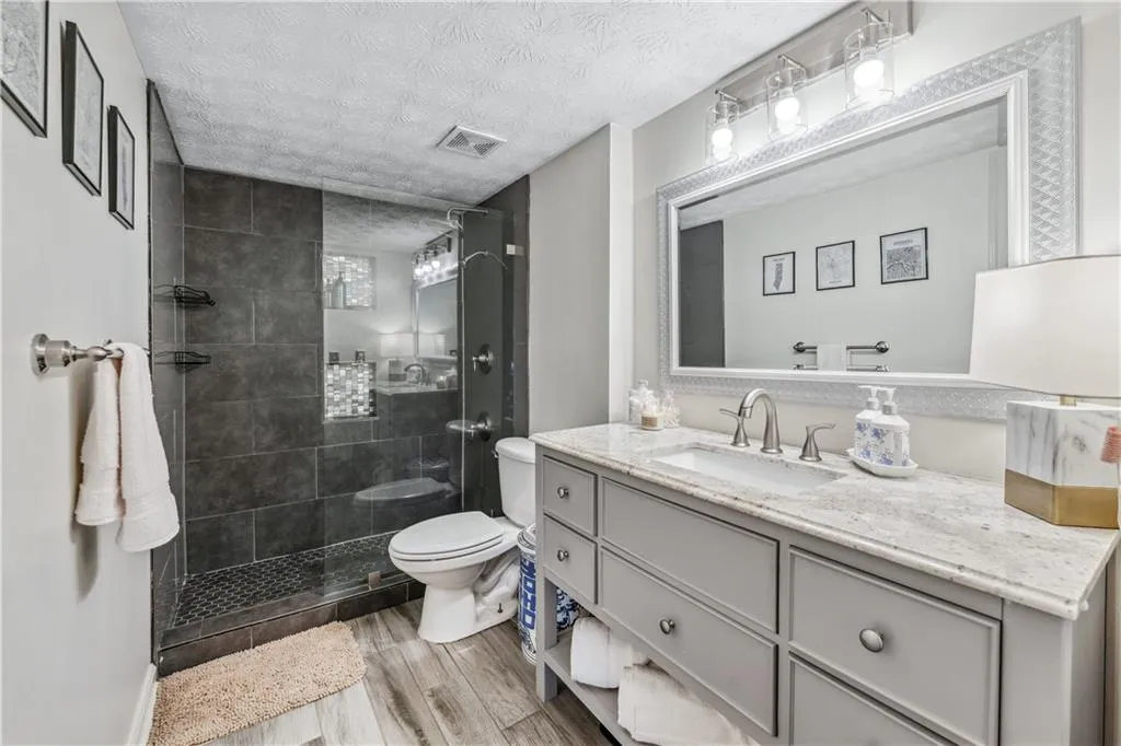 3115 Seven Pines Court Unit 308, Atlanta, Georgia 30339, 2 Bedrooms Bedrooms, ,1 BathroomBathrooms,Residential,For Sale,3115 Seven Pines Court Unit 308,7601886