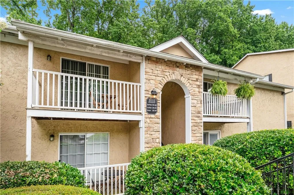 3115 Seven Pines Court Unit 308, Atlanta, Georgia 30339, 2 Bedrooms Bedrooms, ,1 BathroomBathrooms,Residential,For Sale,3115 Seven Pines Court Unit 308,7601886