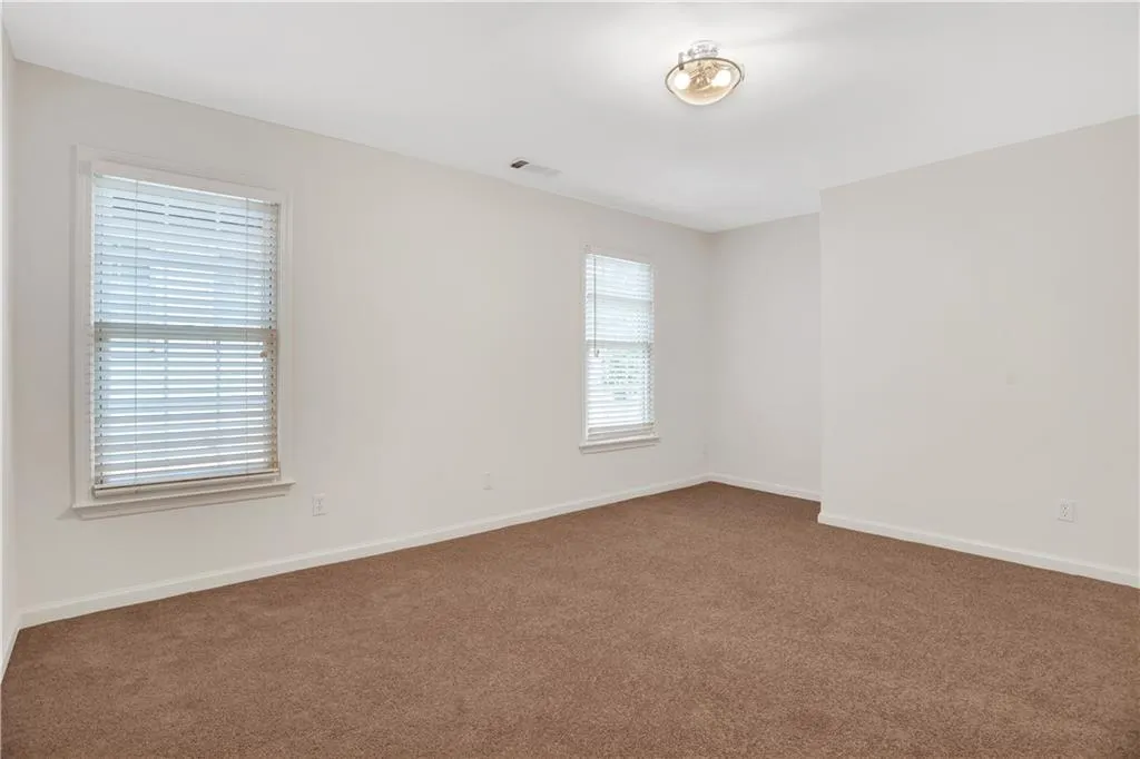 990 Lancaster Walk, Sandy Springs, Georgia 30328, 4 Bedrooms Bedrooms, ,3 BathroomsBathrooms,Residential,Sold,990 Lancaster Walk,7082727