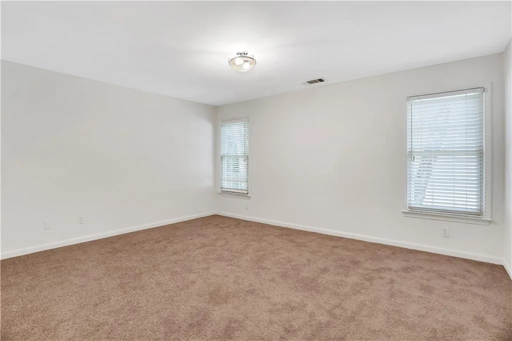 990 Lancaster Walk, Sandy Springs, Georgia 30328, 4 Bedrooms Bedrooms, ,3 BathroomsBathrooms,Residential,Sold,990 Lancaster Walk,7082727