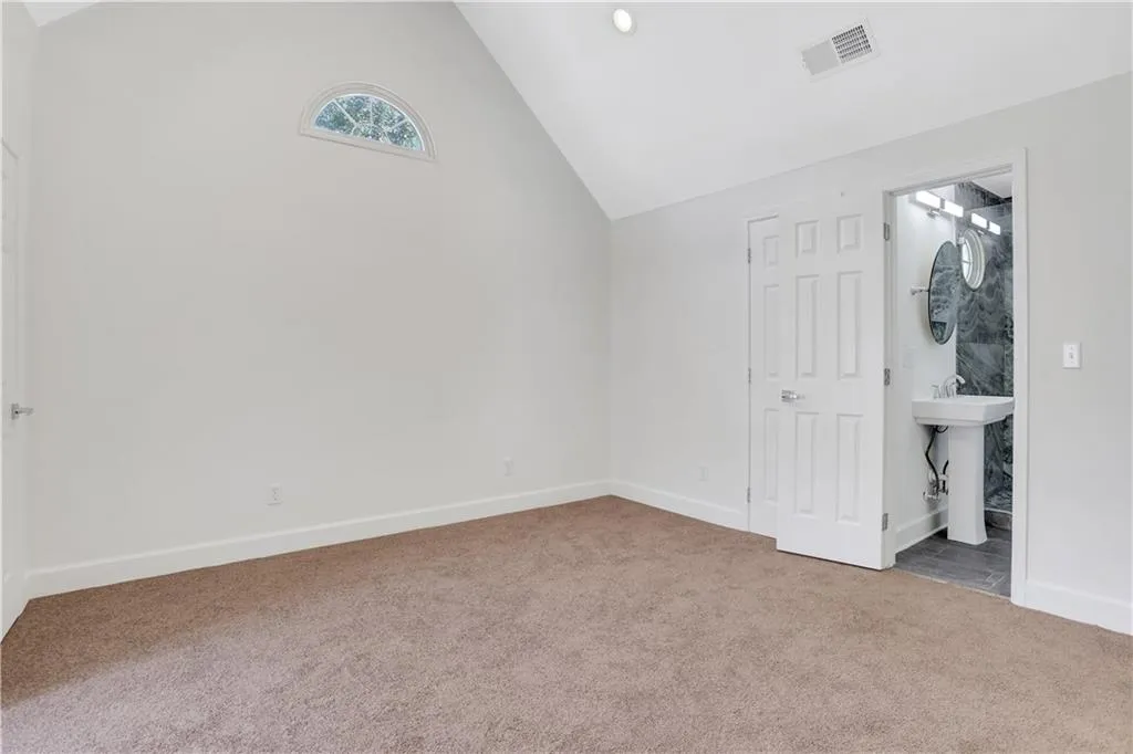 990 Lancaster Walk, Sandy Springs, Georgia 30328, 4 Bedrooms Bedrooms, ,3 BathroomsBathrooms,Residential,Sold,990 Lancaster Walk,7082727