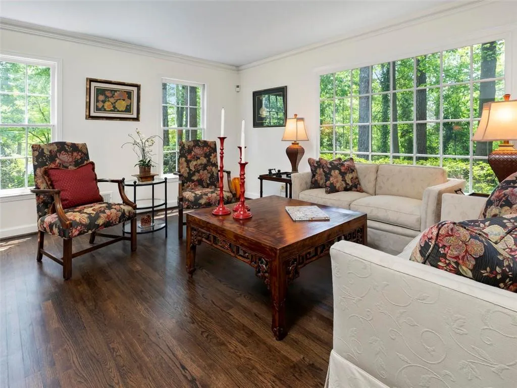 495 Clipper Trail, Sandy Springs, Georgia 30328, 4 Bedrooms Bedrooms, ,2 BathroomsBathrooms,Residential,Sold,495 Clipper Trail,6546303