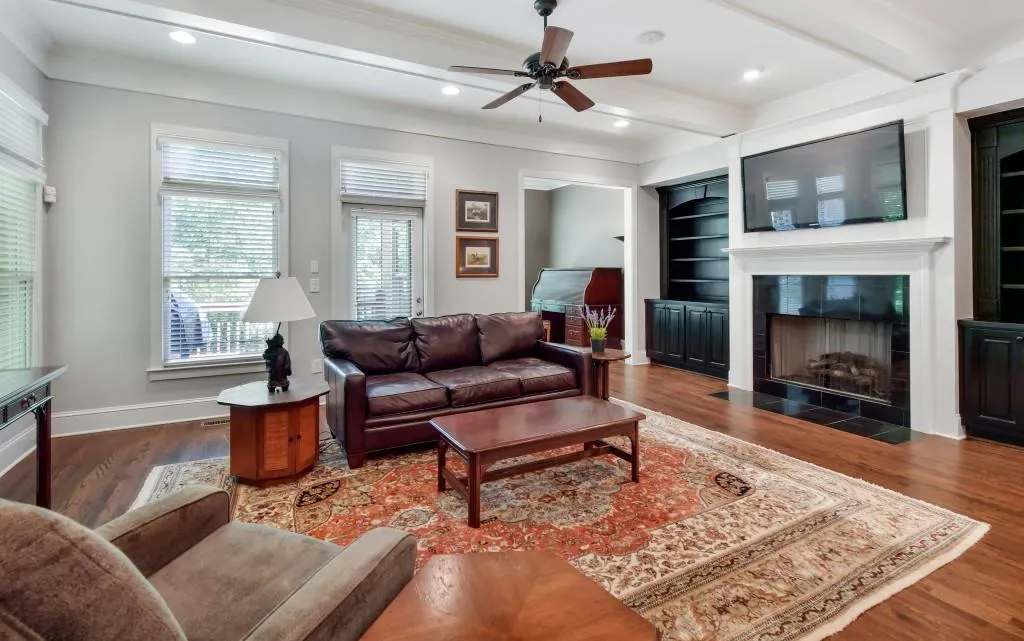 651 Lockton Place, Sandy Springs, Georgia 30342, 3 Bedrooms Bedrooms, ,3 BathroomsBathrooms,Residential,Sold,651 Lockton Place,6883516