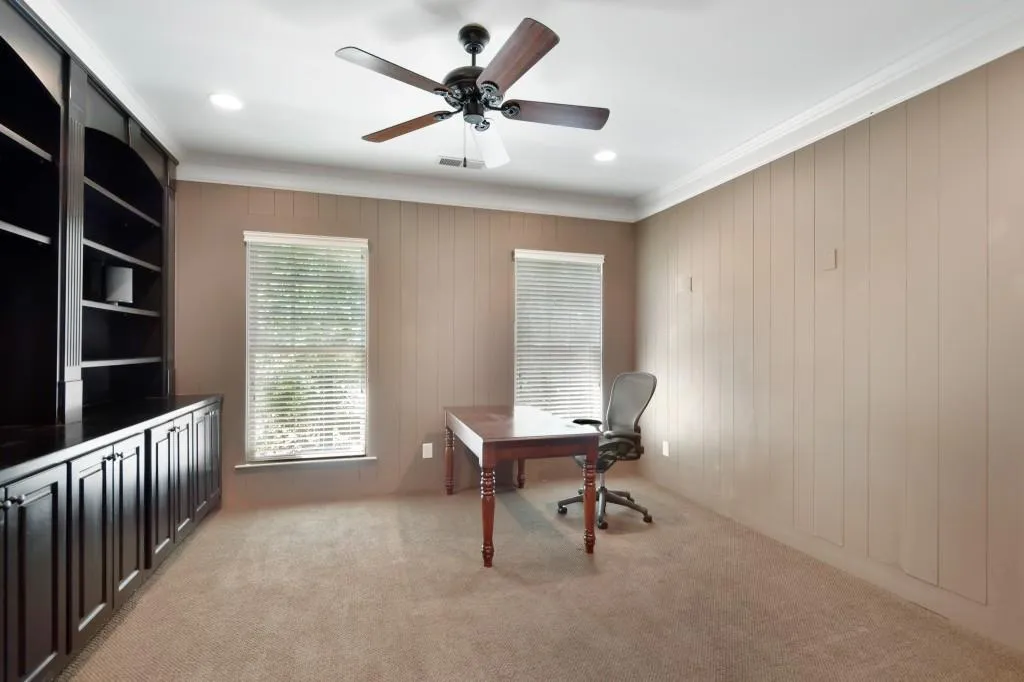651 Lockton Place, Sandy Springs, Georgia 30342, 3 Bedrooms Bedrooms, ,3 BathroomsBathrooms,Residential,Sold,651 Lockton Place,6883516