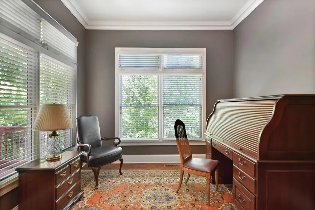 651 Lockton Place, Sandy Springs, Georgia 30342, 3 Bedrooms Bedrooms, ,3 BathroomsBathrooms,Residential,Sold,651 Lockton Place,6883516