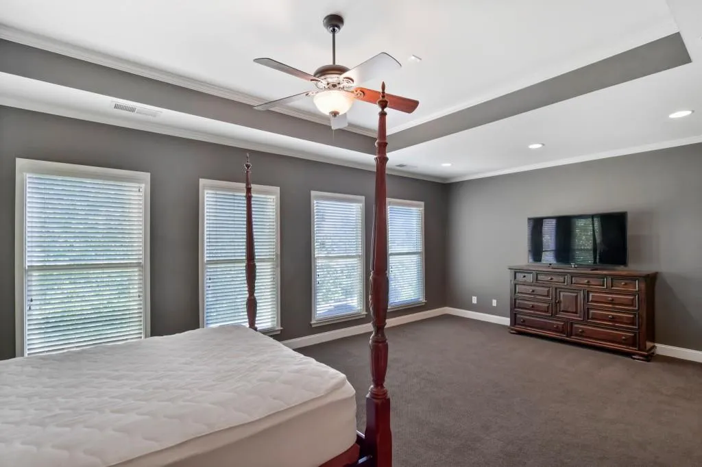 651 Lockton Place, Sandy Springs, Georgia 30342, 3 Bedrooms Bedrooms, ,3 BathroomsBathrooms,Residential,Sold,651 Lockton Place,6883516