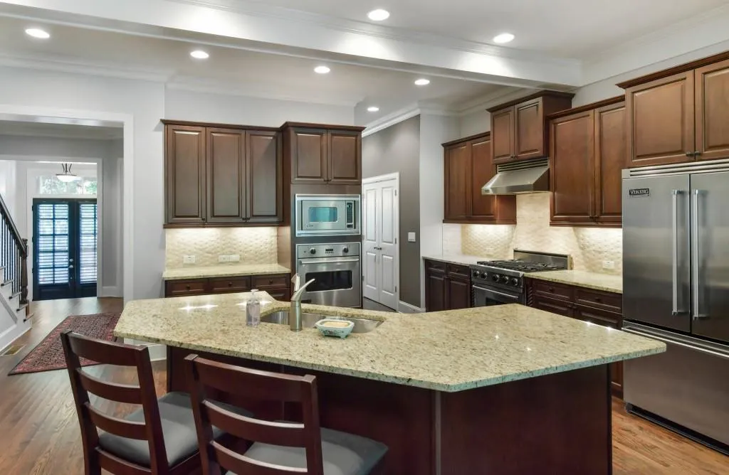 651 Lockton Place, Sandy Springs, Georgia 30342, 3 Bedrooms Bedrooms, ,3 BathroomsBathrooms,Residential,Sold,651 Lockton Place,6883516