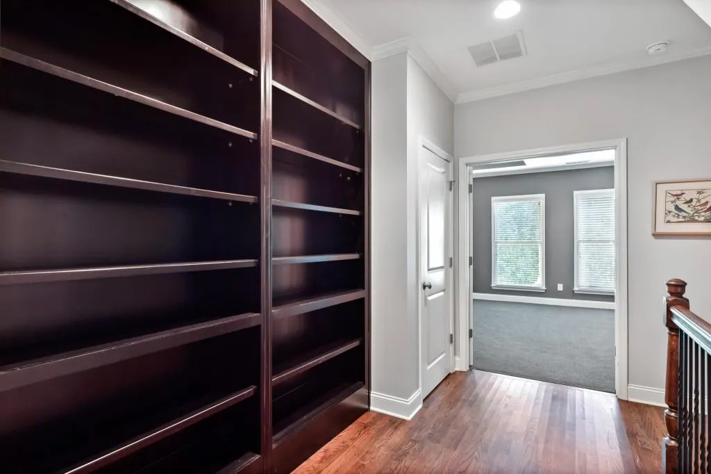 651 Lockton Place, Sandy Springs, Georgia 30342, 3 Bedrooms Bedrooms, ,3 BathroomsBathrooms,Residential,Sold,651 Lockton Place,6883516