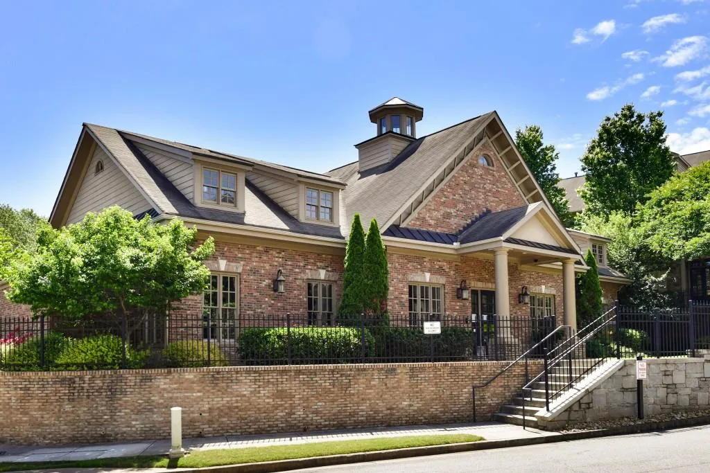 651 Lockton Place, Sandy Springs, Georgia 30342, 3 Bedrooms Bedrooms, ,3 BathroomsBathrooms,Residential,Sold,651 Lockton Place,6883516