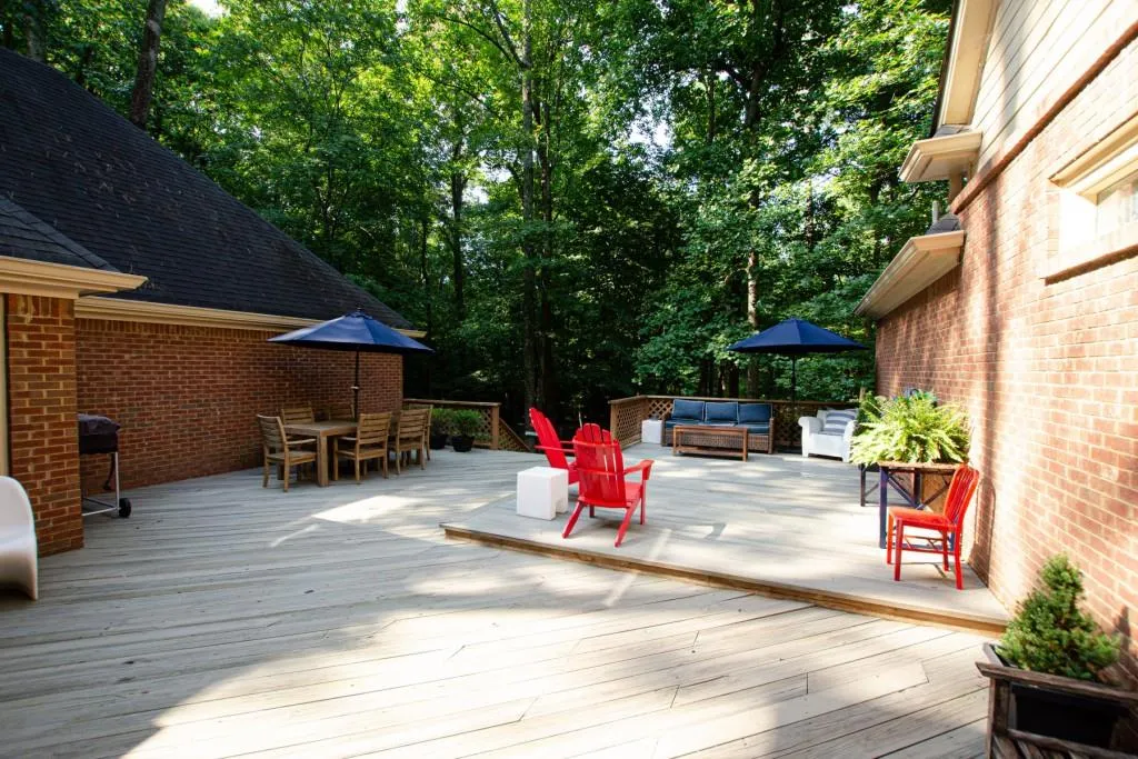 7015 Brandon Mill Road, Sandy Springs, Georgia 30328, 5 Bedrooms Bedrooms, ,4 BathroomsBathrooms,Residential,Sold,7015 Brandon Mill Road,6942114
