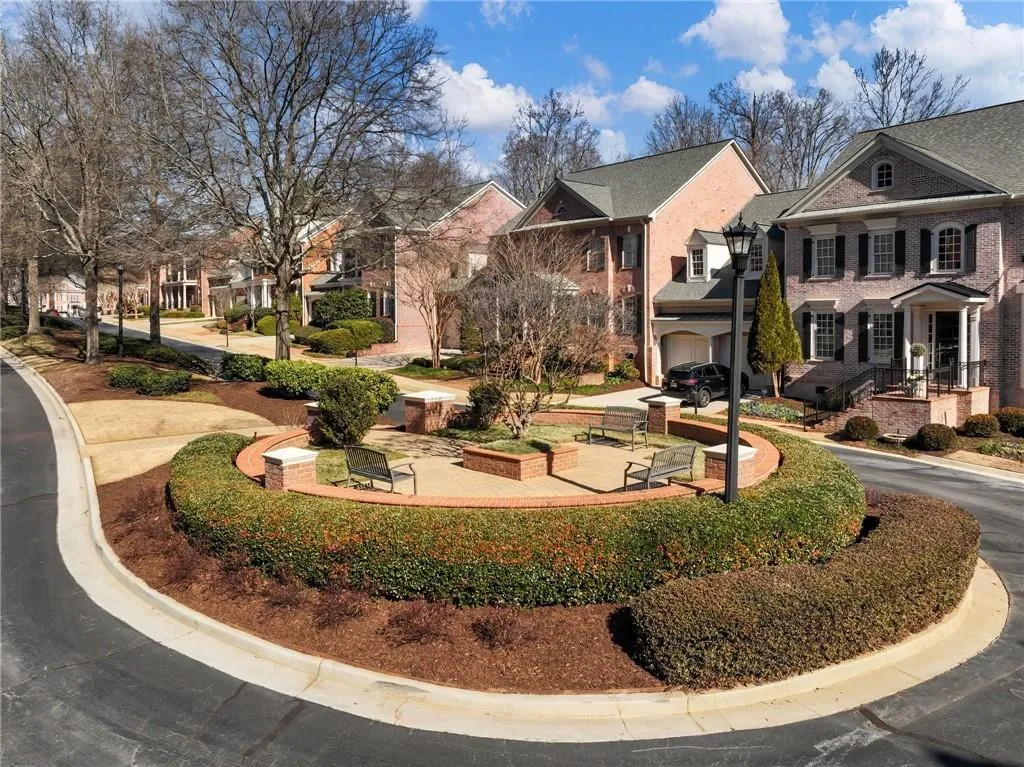 Courtyard for the community.