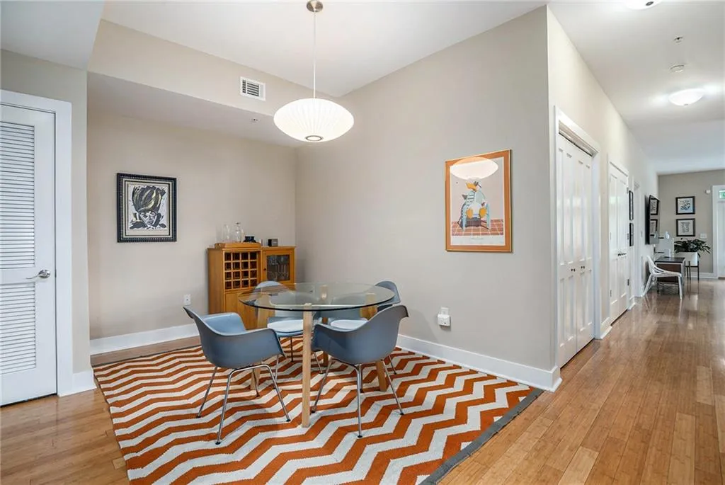 3655 Peachtree Road Ne Unit 401, Atlanta, Georgia 30319, 2 Bedrooms Bedrooms, ,2 BathroomsBathrooms,Residential,For Sale,3655 Peachtree Road Ne Unit 401,7617156