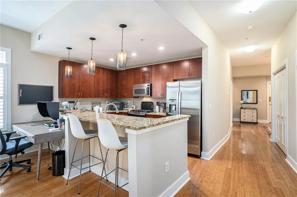 3655 Peachtree Road Ne Unit 401, Atlanta, Georgia 30319, 2 Bedrooms Bedrooms, ,2 BathroomsBathrooms,Residential,For Sale,3655 Peachtree Road Ne Unit 401,7617156