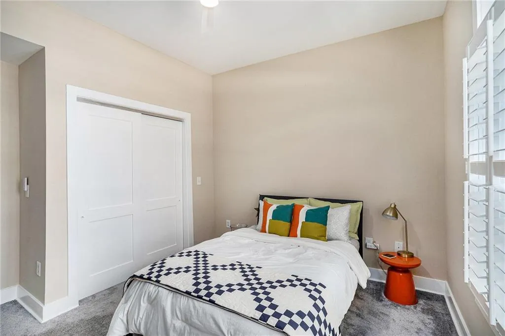 3655 Peachtree Road Ne Unit 401, Atlanta, Georgia 30319, 2 Bedrooms Bedrooms, ,2 BathroomsBathrooms,Residential,For Sale,3655 Peachtree Road Ne Unit 401,7617156