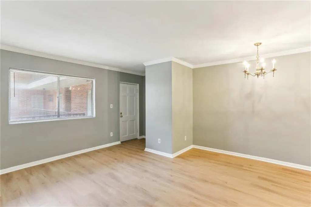 91 Rumson Road Ne Unit B25, Atlanta, Georgia 30305, 1 Bedroom Bedrooms, ,1 BathroomBathrooms,Residential,For Sale,91 Rumson Road Ne Unit B25,7582007