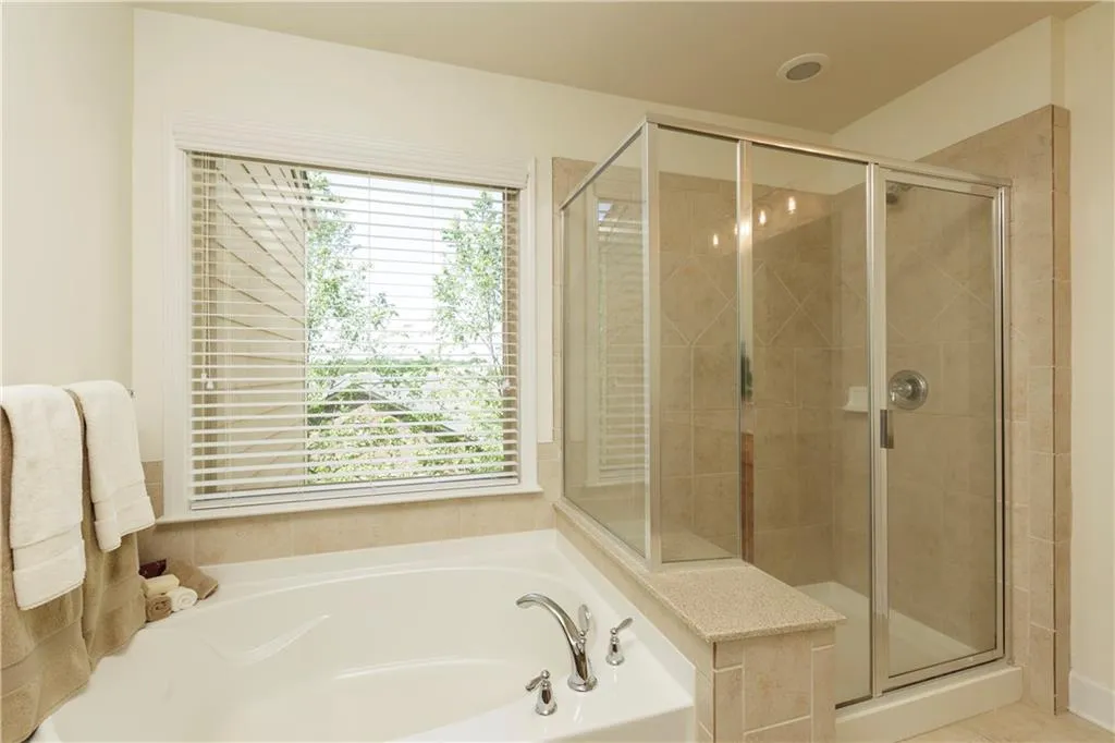 545 Sarabrook Place, Atlanta, Georgia 30342, 4 Bedrooms Bedrooms, ,3 BathroomsBathrooms,Residential,Sold,545 Sarabrook Place,7039810