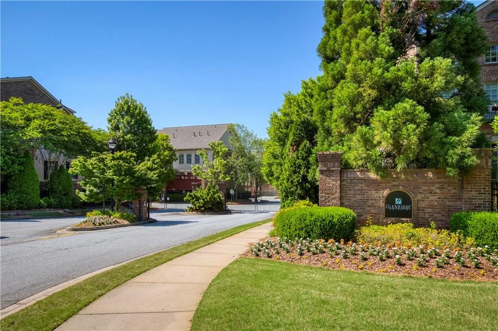 545 Sarabrook Place, Atlanta, Georgia 30342, 4 Bedrooms Bedrooms, ,3 BathroomsBathrooms,Residential,Sold,545 Sarabrook Place,7039810
