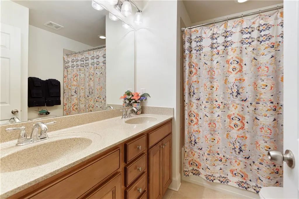 545 Sarabrook Place, Atlanta, Georgia 30342, 4 Bedrooms Bedrooms, ,3 BathroomsBathrooms,Residential,Sold,545 Sarabrook Place,7039810