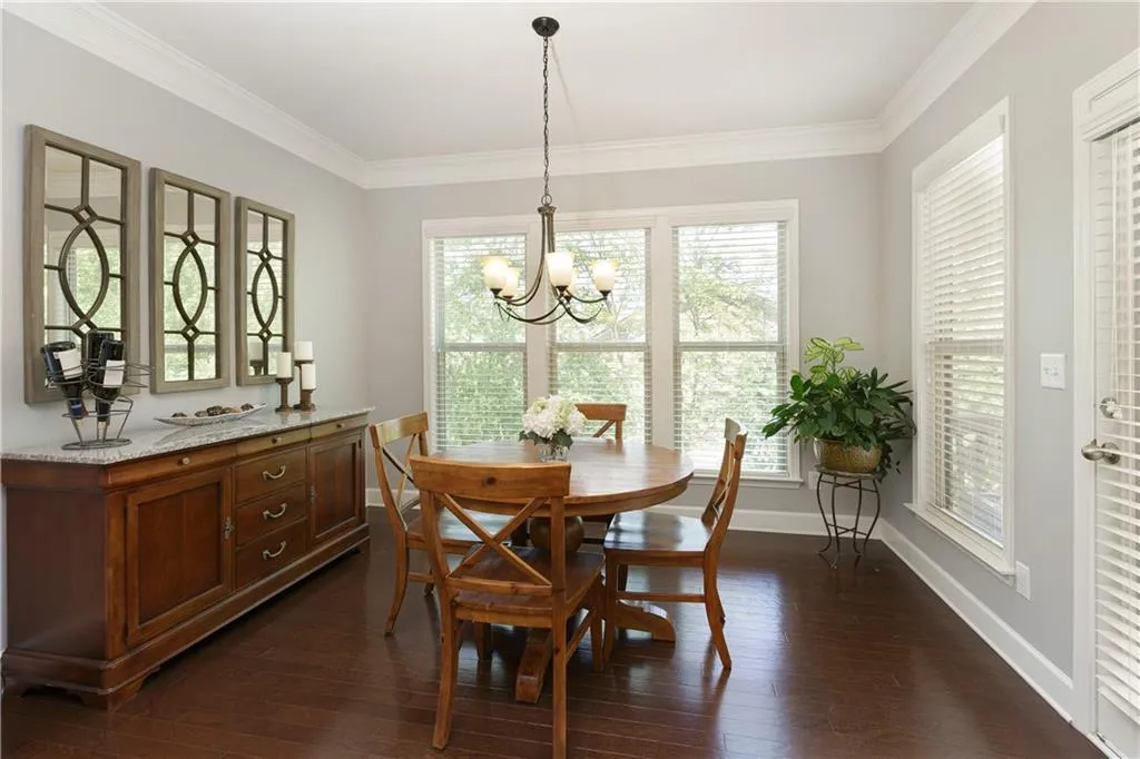 545 Sarabrook Place, Atlanta, Georgia 30342, 4 Bedrooms Bedrooms, ,3 BathroomsBathrooms,Residential,Sold,545 Sarabrook Place,7039810