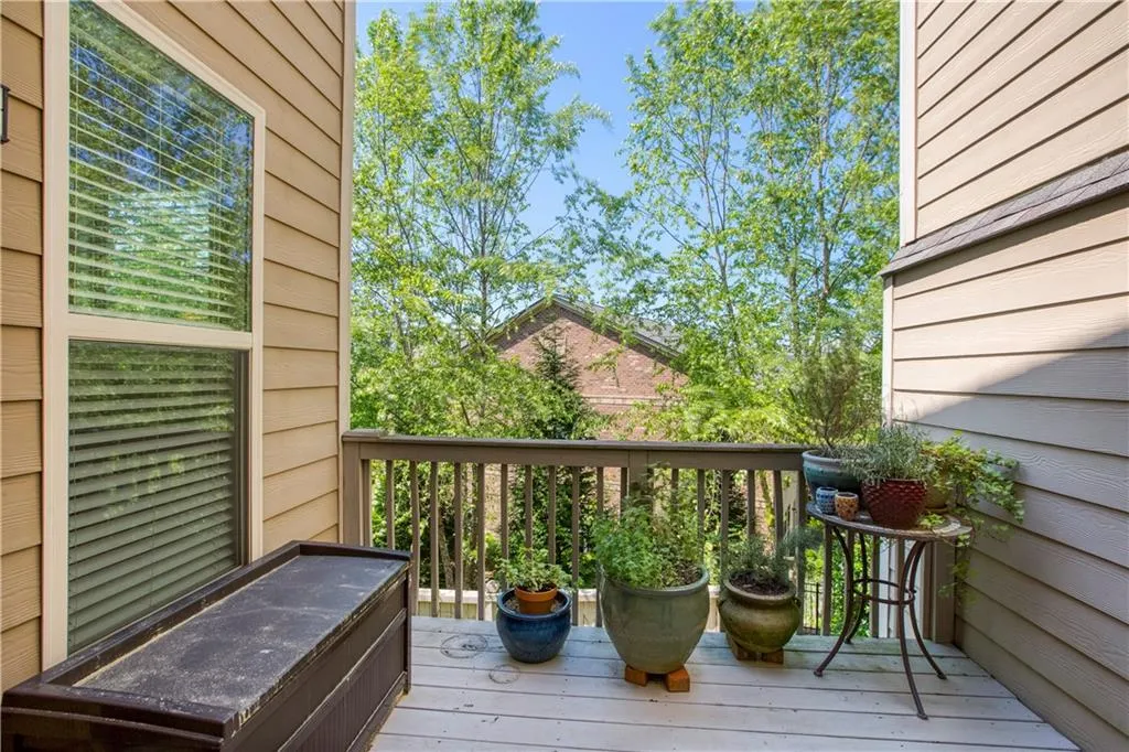 545 Sarabrook Place, Atlanta, Georgia 30342, 4 Bedrooms Bedrooms, ,3 BathroomsBathrooms,Residential,Sold,545 Sarabrook Place,7039810