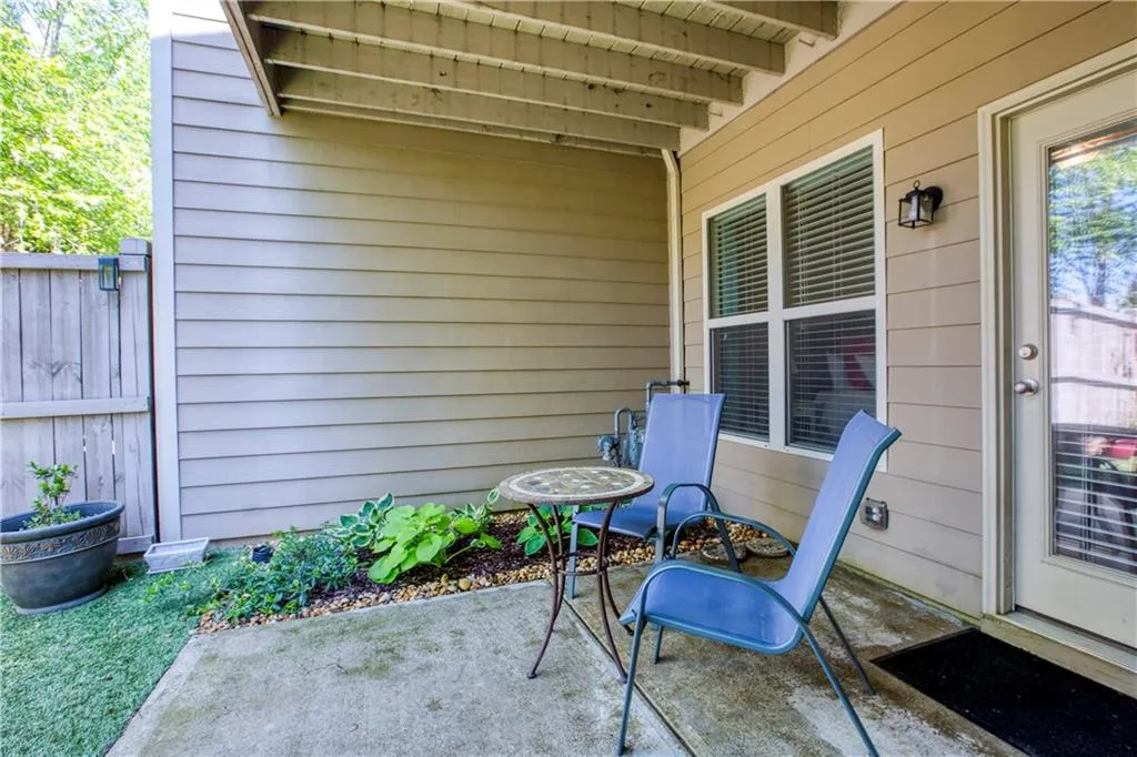 545 Sarabrook Place, Atlanta, Georgia 30342, 4 Bedrooms Bedrooms, ,3 BathroomsBathrooms,Residential,Sold,545 Sarabrook Place,7039810
