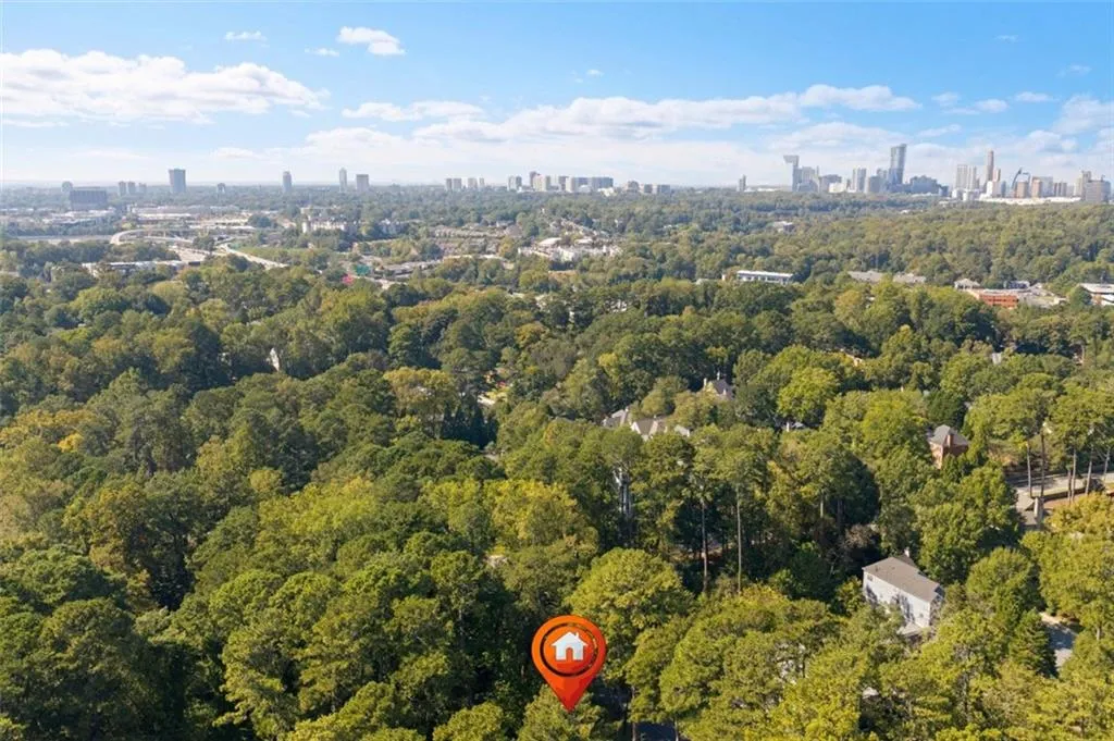 1137 Kingsley Circle Ne, Atlanta, Georgia 30324, 3 Bedrooms Bedrooms, 0 ,2 BathroomsBathrooms,Residential,For Sale,1137 Kingsley Circle Ne,7855342